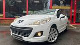 Peugeot 207 CC Cabrio-Coupe Platinum/Leder/Klimaaut/R17 - Peugeot 207 Platinum mit Diesel-Antrieb