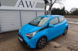 Toyota Aygo AYGO x-play club LED - Toyota: Club Aygo