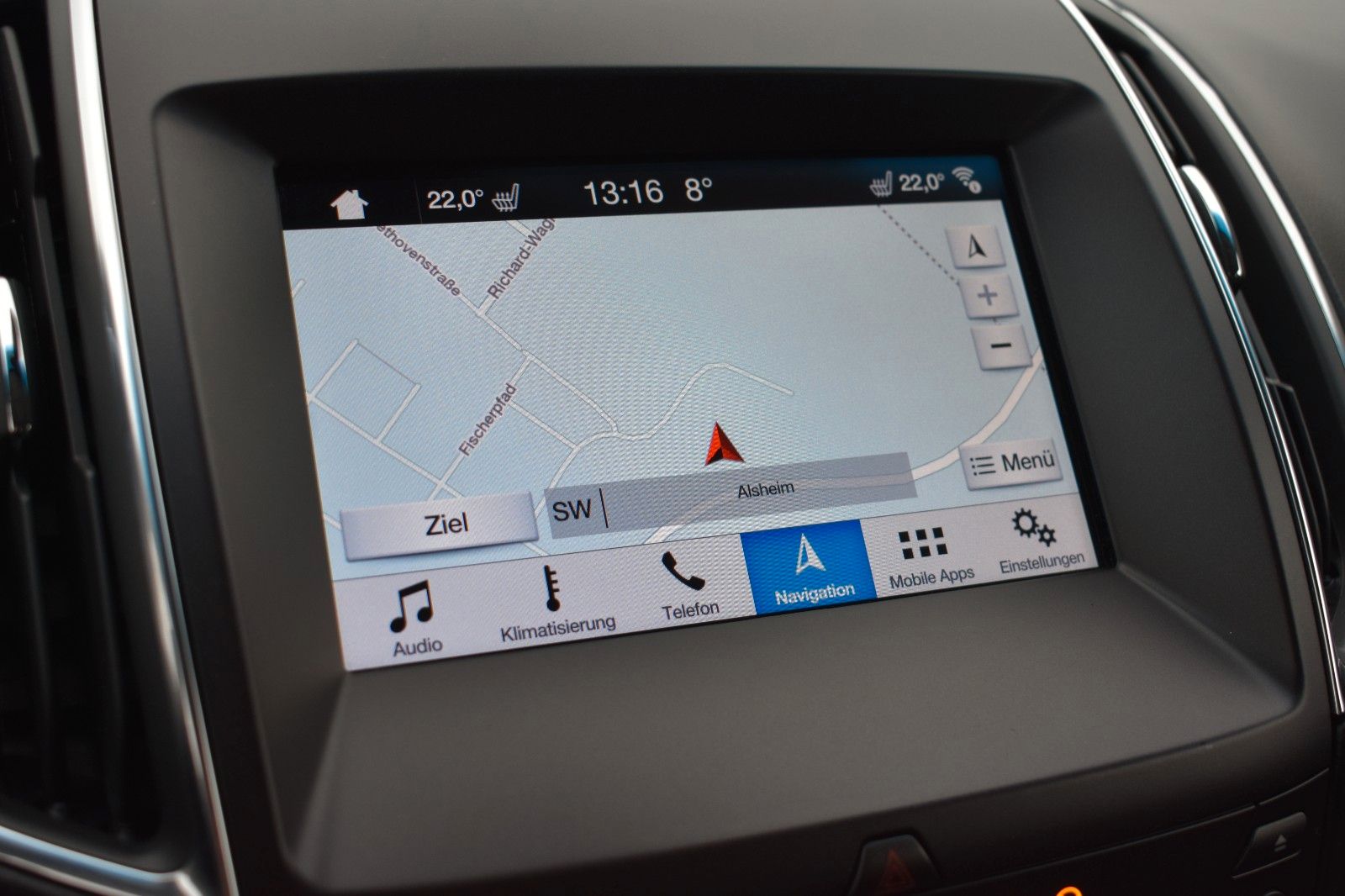 Fahrzeugabbildung Ford Edge ST-Line 4x4 Kamera Sitzbelüftung ACC