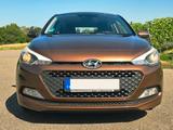 Hyundai i20 1.4l 100PS TÜV u. Service NEU- Scheckheft  - Hyundai i20 in Mannheim