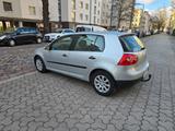 Volkswagen Golf 1.6 FSI Automatik..TÜV03/2028 - Volkswagen Golf aus 2004: 1.6
