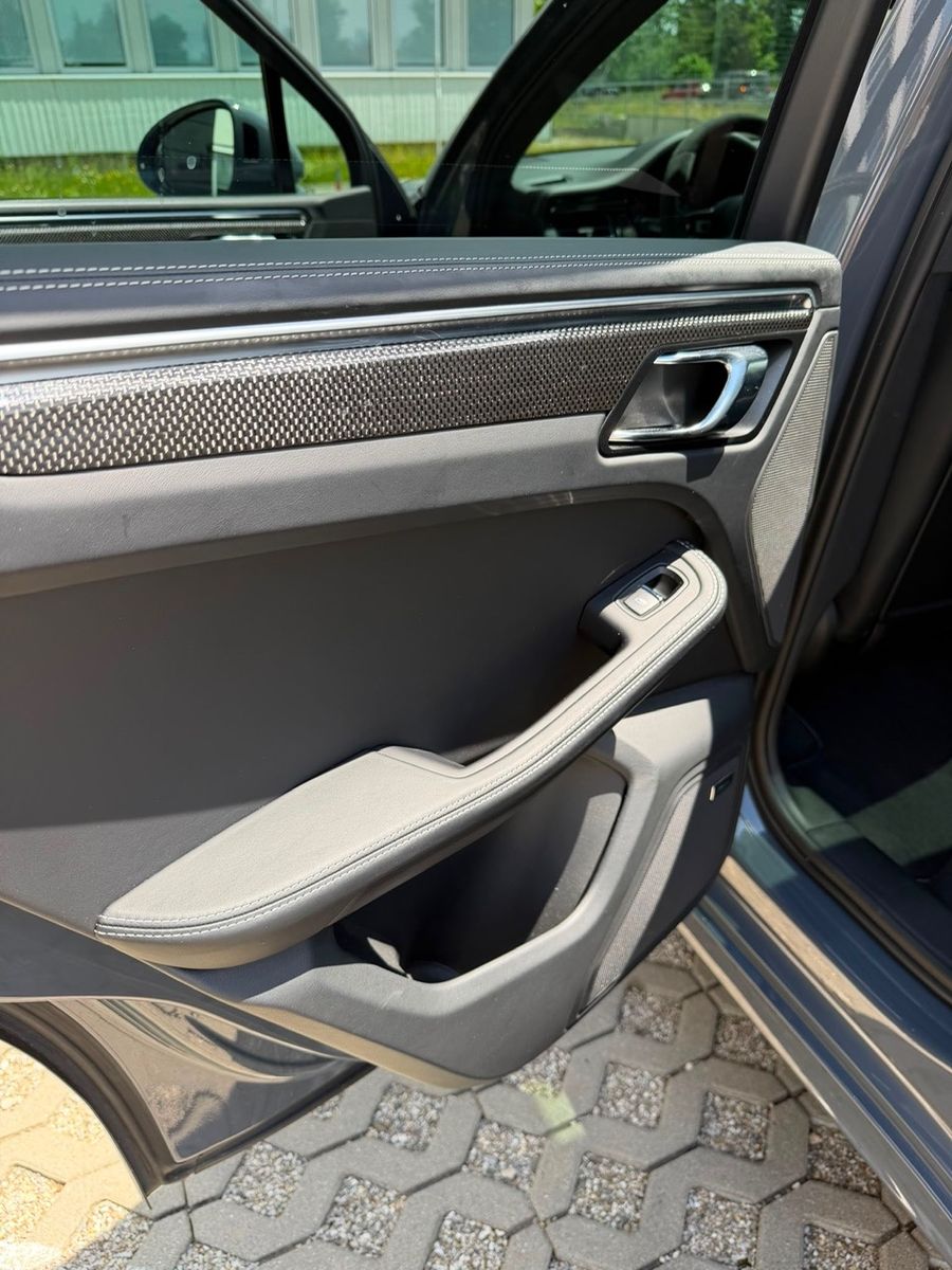Porsche Macan GTS Abgassport Panorama approved 7/28 foto 5