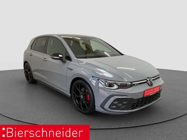 Volkswagen Golf 8 2.0 TDI DSG GTD Black 19 AHK MATRIX PANO  imagem 3