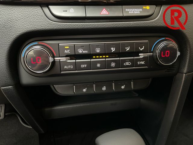 Ceed Vision 1.5 T-GDI Navi LenkradHZG SHZ PDC 2-