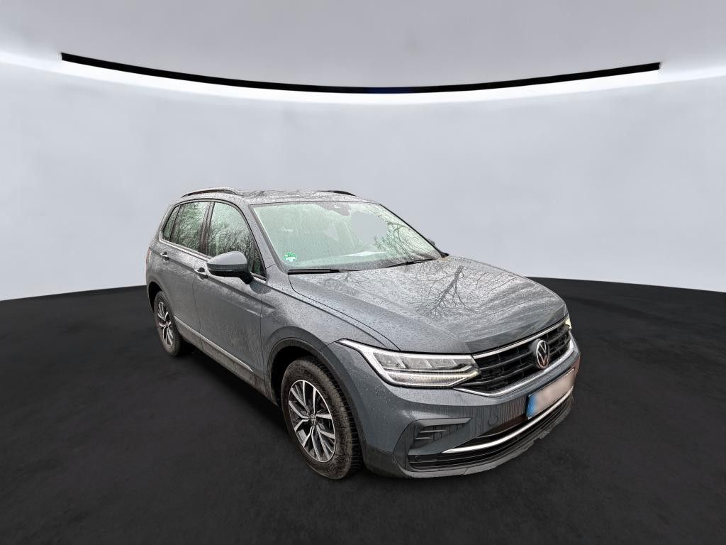 Fahrzeugabbildung Volkswagen Tiguan Life TDI DSG AHK NAVI KAMERA LED ACC GJ