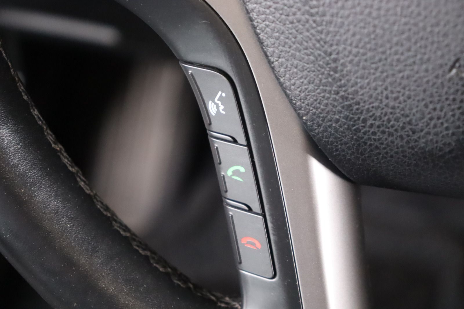 Fahrzeugabbildung Hyundai i40 FL 1.6 CRDi Space Plus * Sitzhzg./-lüftung