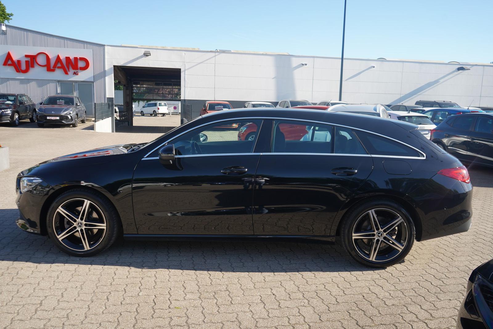 Mercedes-Benz CLA 200 Shooting Brake Progressive Navi Temp Kam