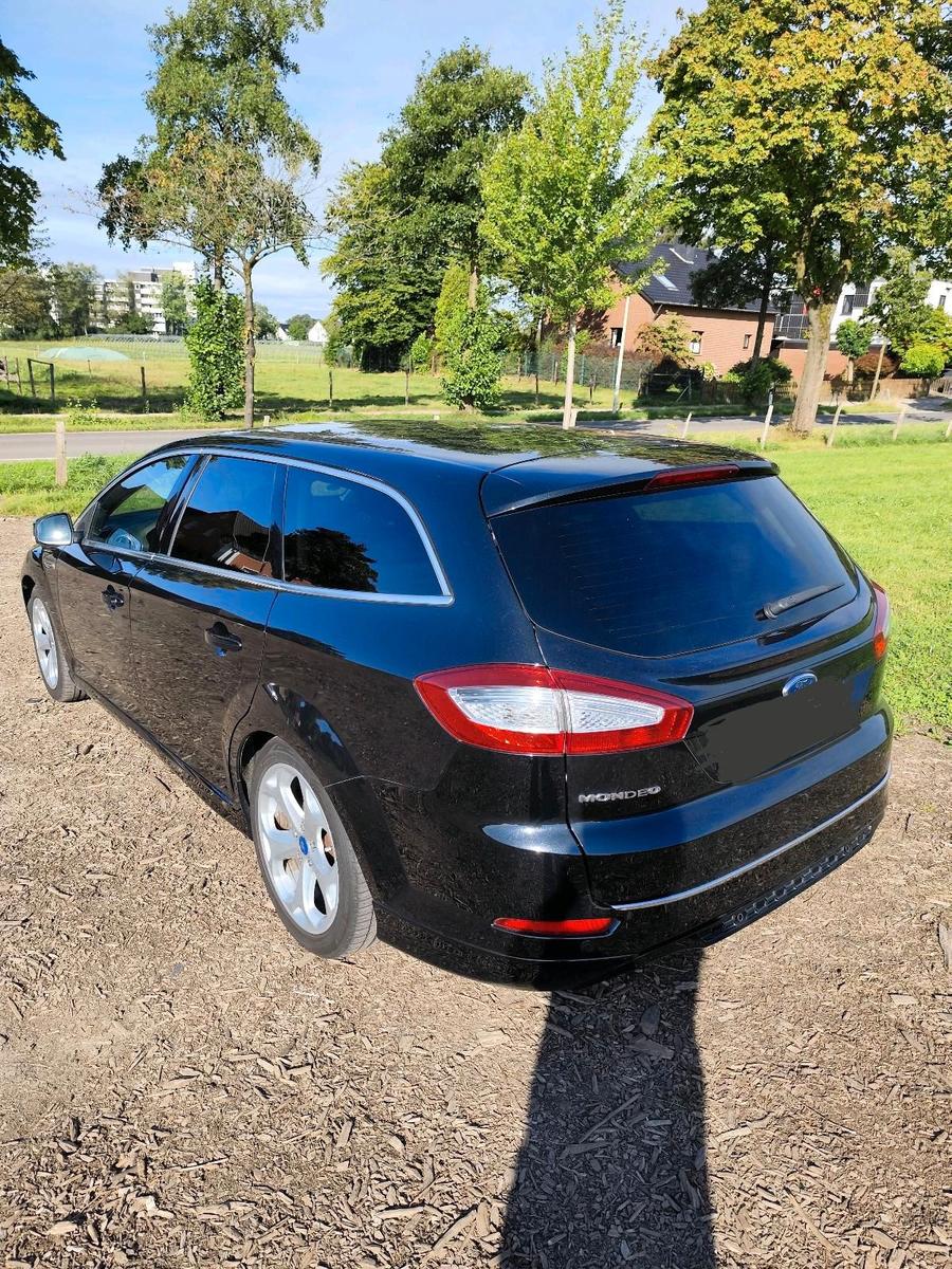Ford Mondeo 2011 — photo 6