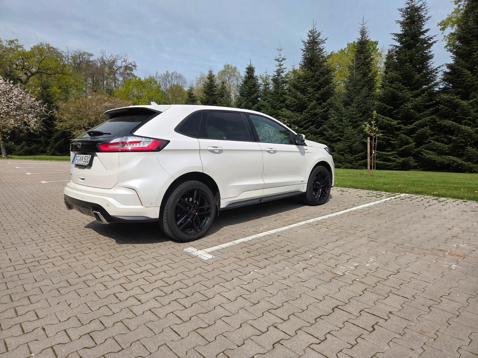 Ford Edge 2,0 l EcoBlue Bi-Turbo 4x4 ST-LINE Auto...