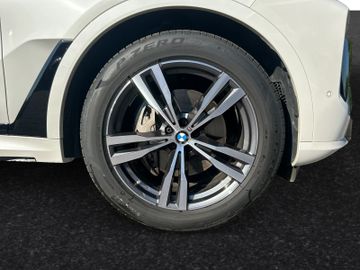 BMW X7 - 4