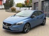 Volvo V40 Summum Individual/BT/KAMERA/NAVI - Volvo V40 Summum mit Diesel-Antrieb