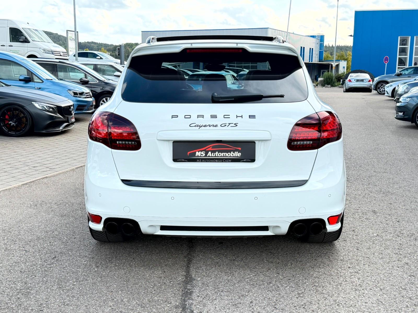 Porsche Cayenne GTS **APPROVED 9/2027** Pano_Luft_StandH