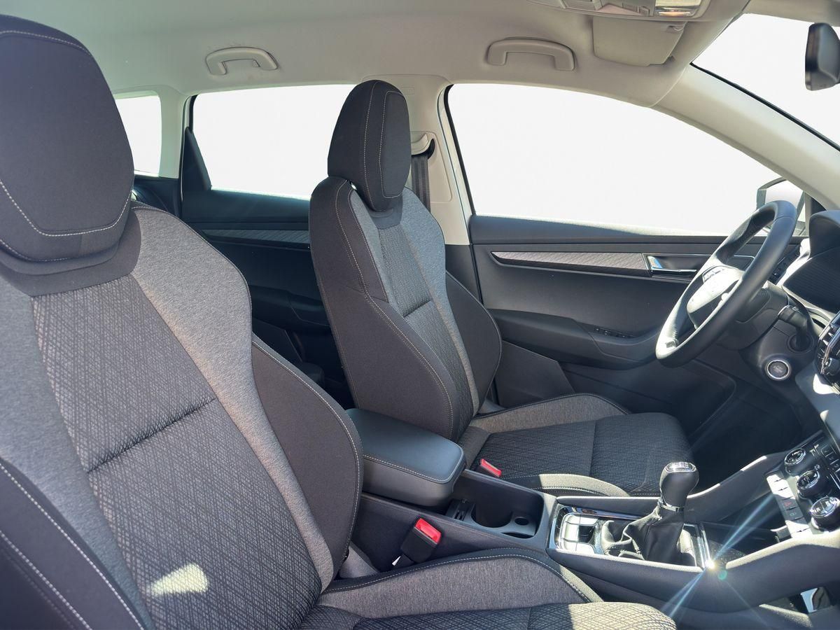Fahrzeugabbildung SKODA Karoq Selection 1.5 TSI 110 kW