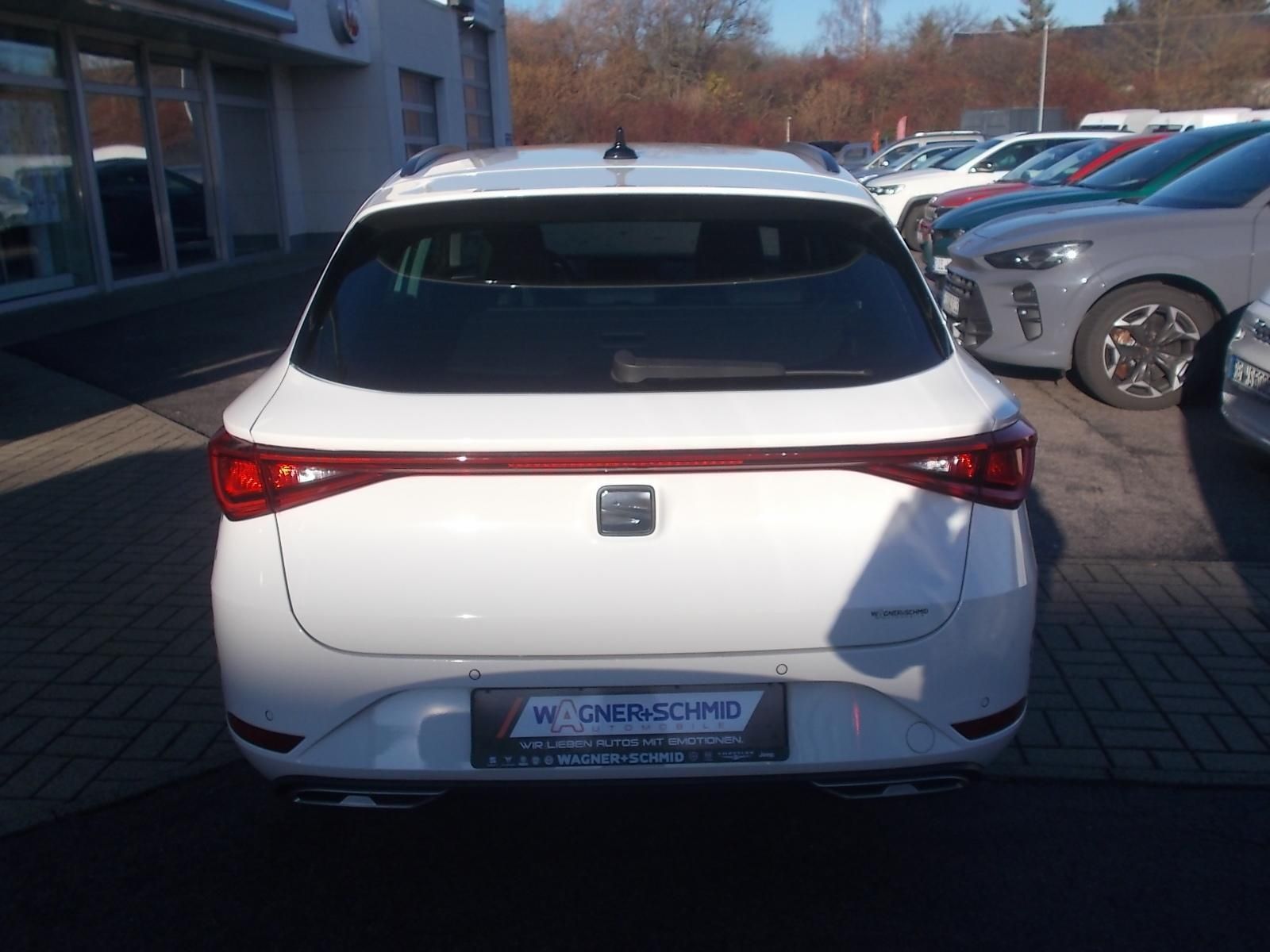 Fahrzeugabbildung SEAT Leon Sportstourer 2.0 TDI FR