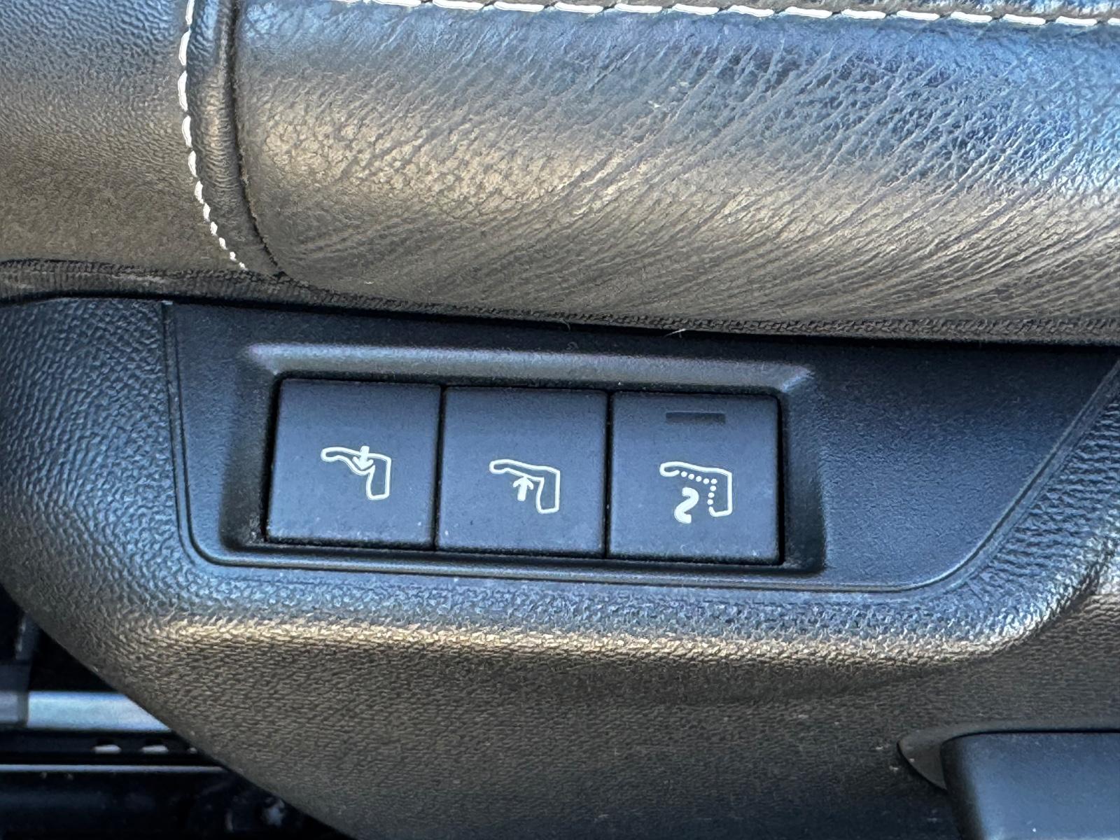 Citroën C4 Lim. Max Pano - E.Sitze - HuD - Kamera uvm...