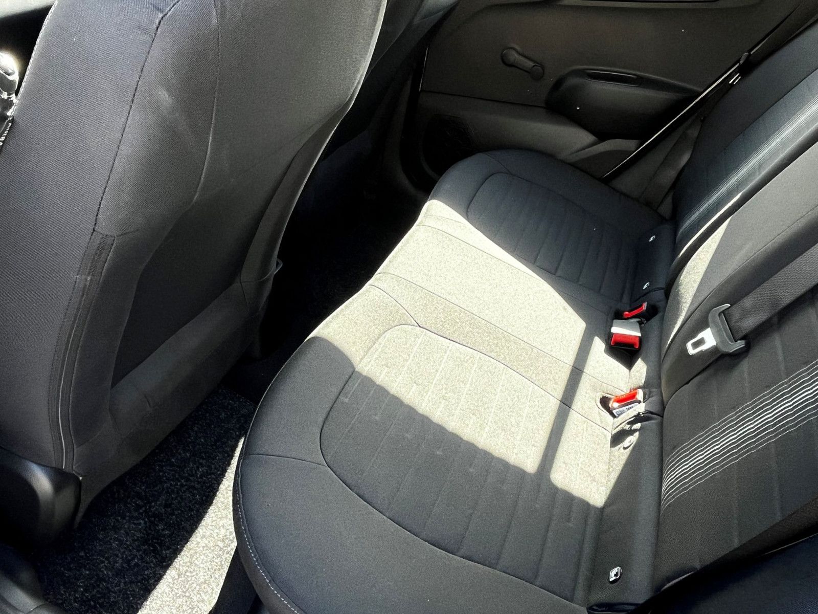 Fahrzeugabbildung Hyundai i10 Trend AUT SHZ NAV BT KAM ALU