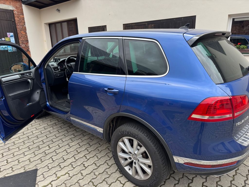 Image of Volkswagen Touareg