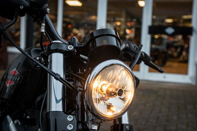 Fahrzeugabbildung Harley-Davidson XL1200X SPORTSTER FORTY-EIGHT - JEKILL&HYDE