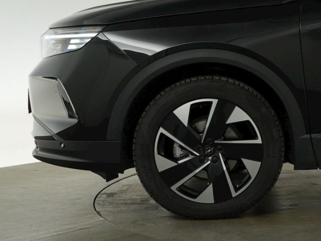 Grandland B GS HYBRID eDCT+LED PIXEL MATRIX+NAVI