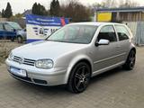 Volkswagen Golf 1.6 Auto Pacific *Automatik* AHK*TÜV Neu* - Volkswagen Golf aus 2003: 1.6