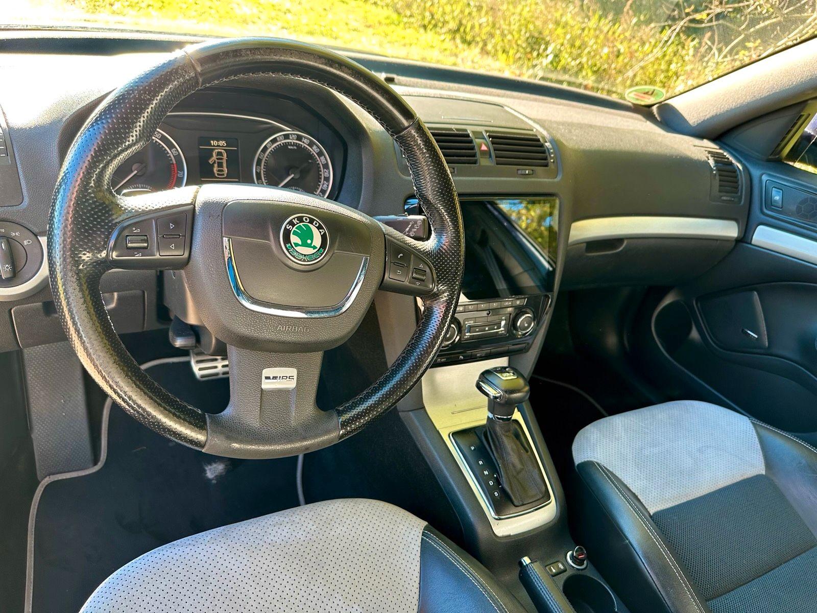 Skoda Octavia 2009 — photo 8