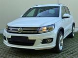 Volkswagen Tiguan 4Motion 2.0 | R-Line | Kamera | - VW Tiguan Gebrauchtwagen in München