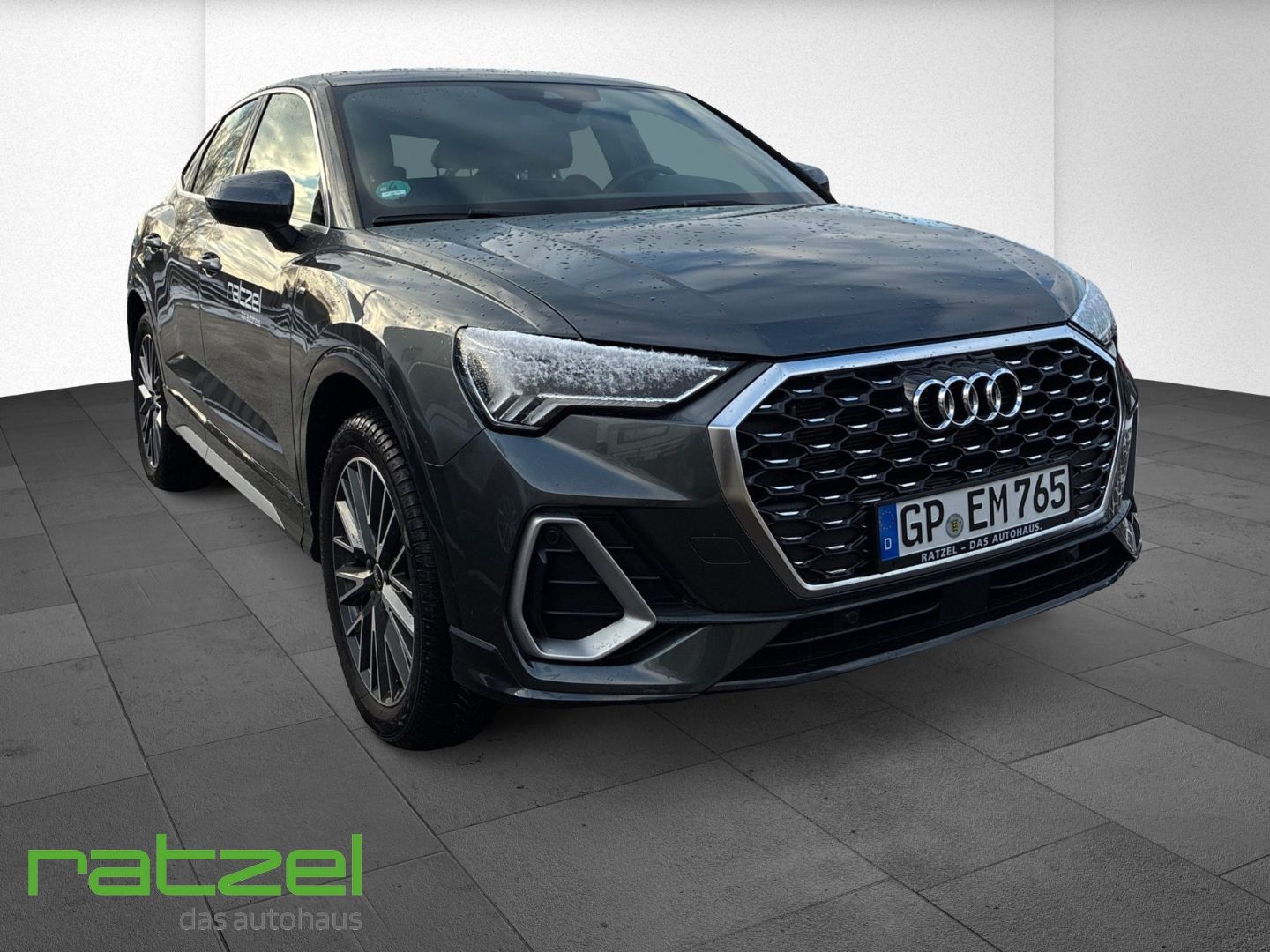 Fahrzeugabbildung Audi Q3 Sportback S line 35 TDI S tronic Navi Leder D