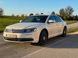 Volkswagen Phaeton 3.0 V6 TDI 4MOTION Tiptronic 5-Sitzer - - Volkswagen Phaeton: Weiß