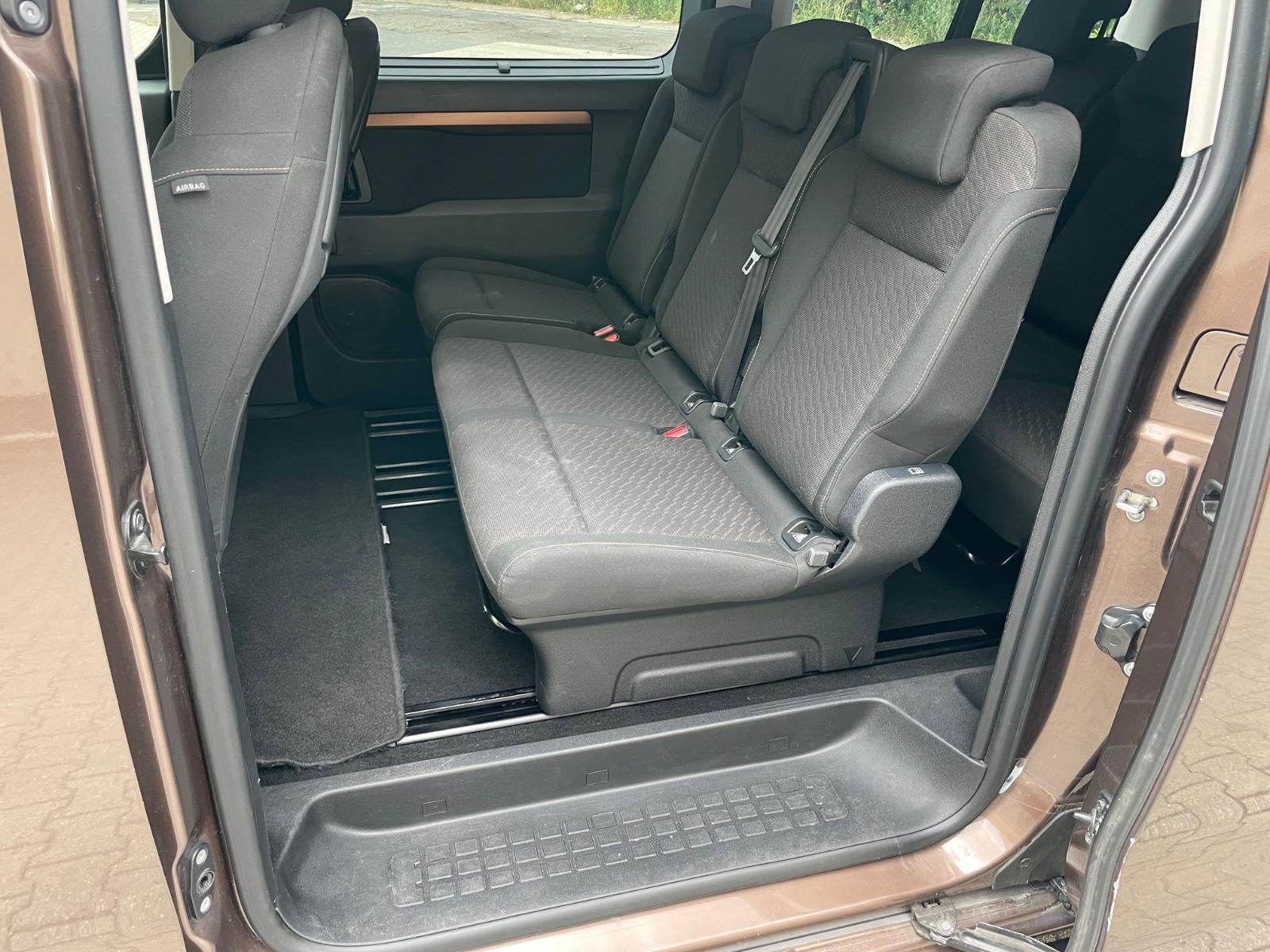 Toyota Proace (Verso) 2,0-l-D-4D 130kW Family Auto