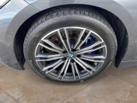 BMW 330 - Vorschau Bild 2