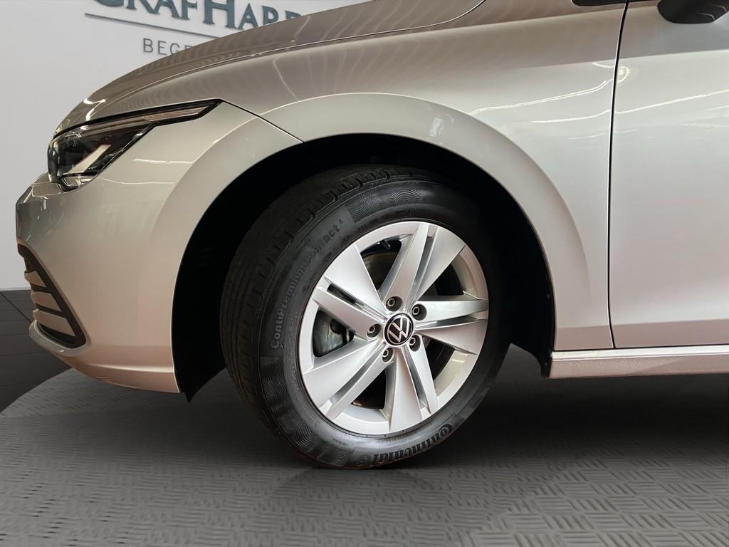 Volkswagen Golf 8 Variant Life 1.0 TSI LED AHK