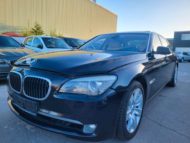 BMW 760 Baureihe 7 760Li Individual Scheckheft