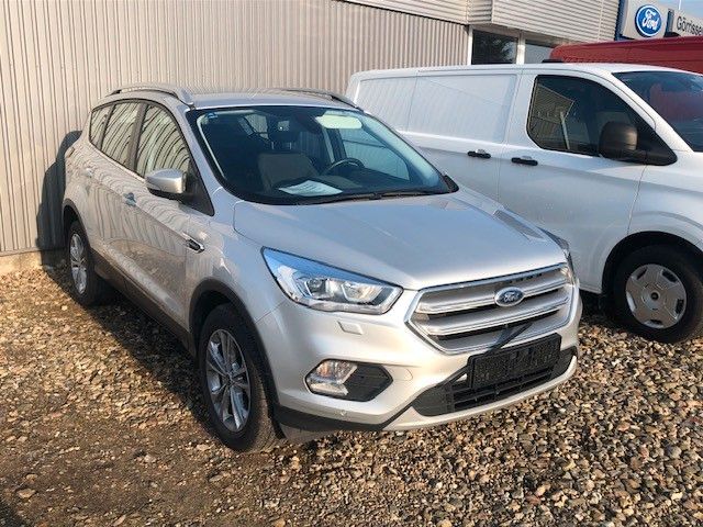 Ford Kuga Cool & Connect