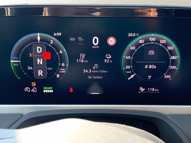 Fahrzeugabbildung Volkswagen Passat eHYBRID BUSINESS AHK HUD AREA VIEW TRAVEL