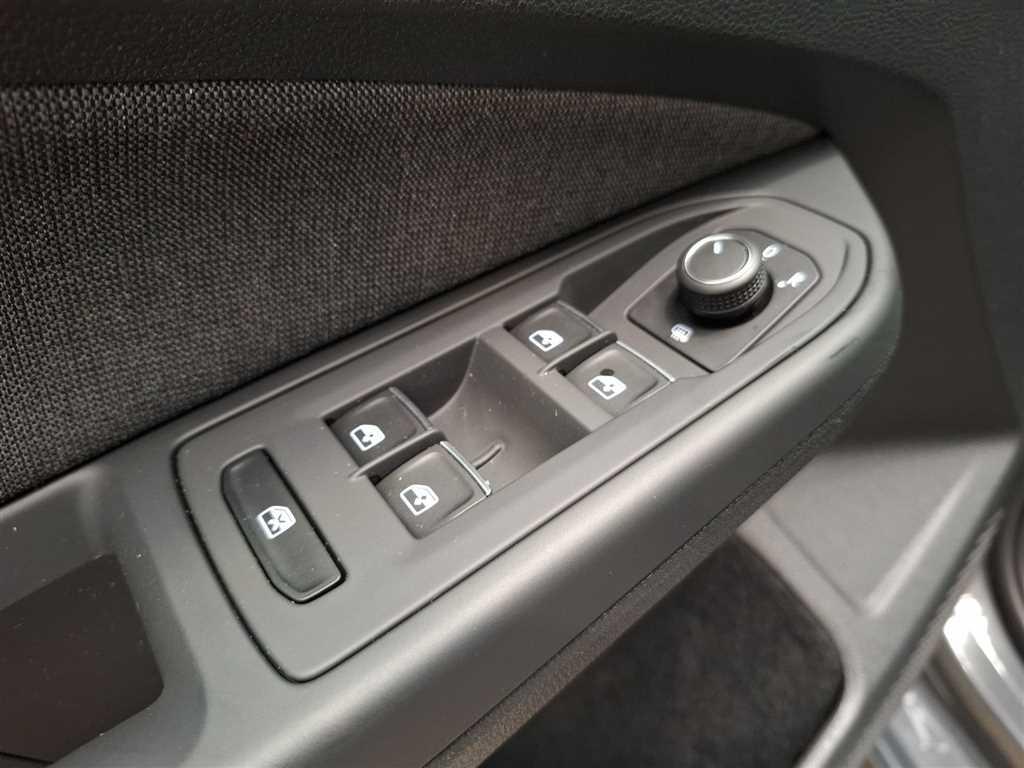 Volkswagen Golf Variant Life 2.0 TDI DSG WinterpaketPremium, миниатюра 15