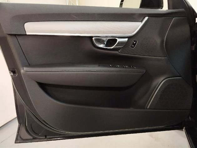 Volvo V90 T6 Core Recharge Plug-In Hybrid AWD foto 7
