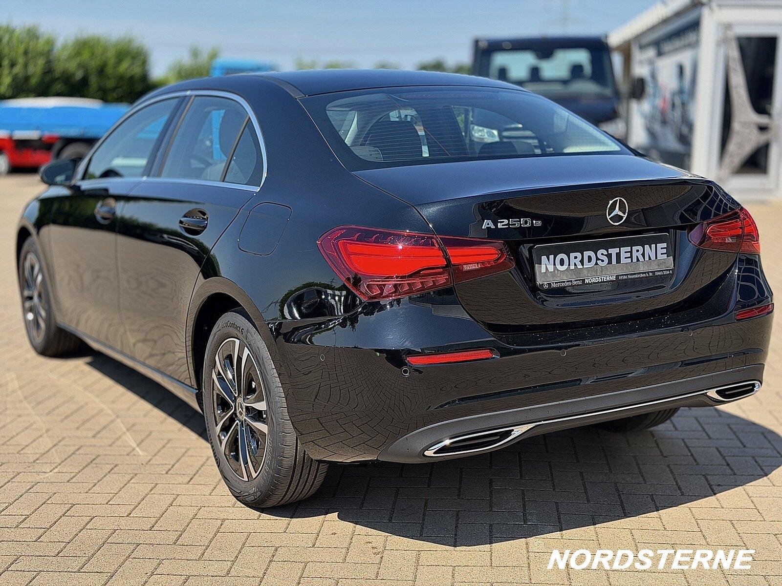 Mercedes-Benz A 250 e Limousine mit EQ Hybrid ProgressiveKlima