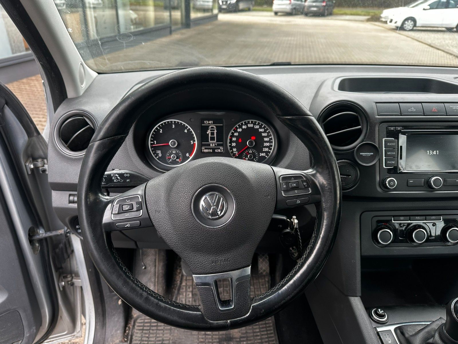 Fahrzeugabbildung Volkswagen Amarok Basis DoubleCab