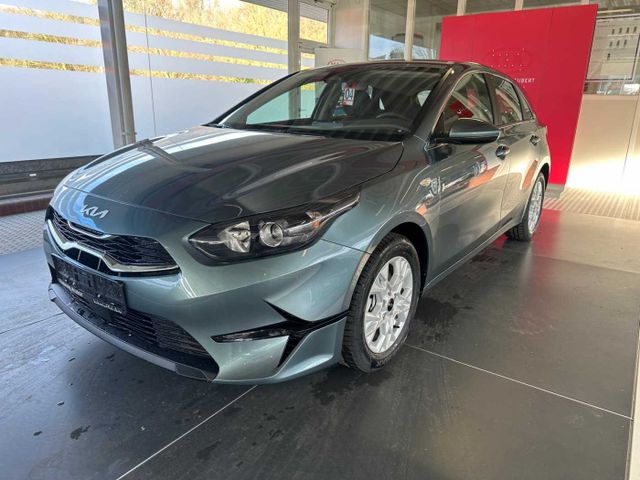 Kia CEED 1.5T DCT7 Vision NAV KOMFORT