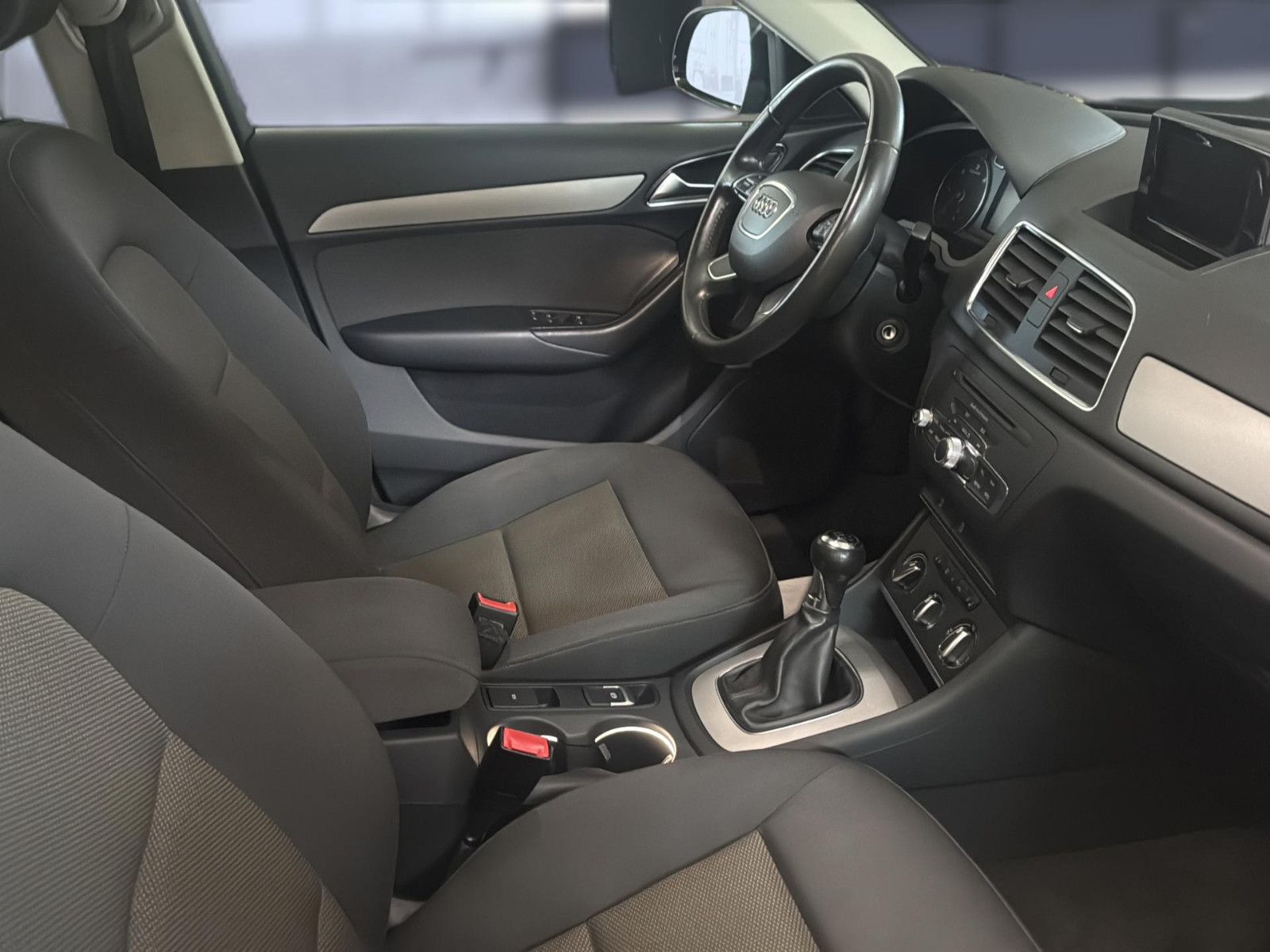 Fahrzeugabbildung Audi Q3 2.0 TDI/ Kuppl. neu/ Scheckh. gepfl