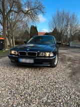 BMW 728 e38 - scheckheftgepflegte BMW 728