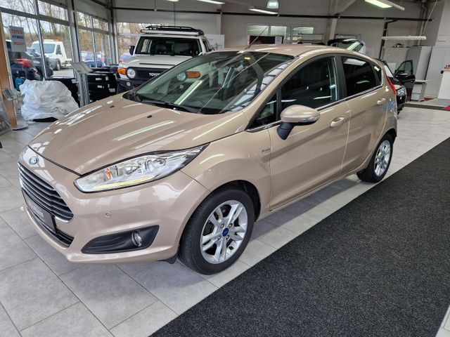 Ford Fiesta Titanium *Navi*Winterpaket*