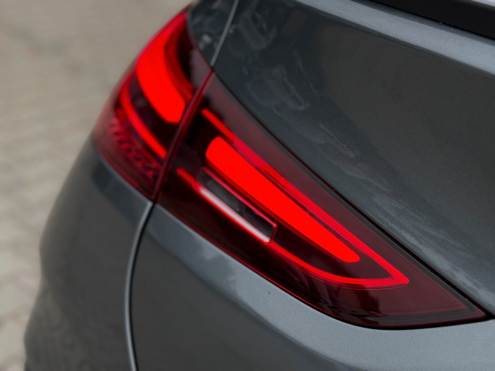 Mercedes-Benz GLE 400e COUPE AMG line Airmatic DISTRONIC foto 9