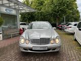 Mercedes-Benz E 240 V6 Limousine Rentner Auto*1.Hand*Scheckhef - gebrauchte Mercedes-Benz E 240 aus dem Jahr 2002