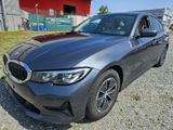BMW 316 dA ADVANTAGE * NAVIGATION * ALU * LED - BMW 316: Leder, ABS