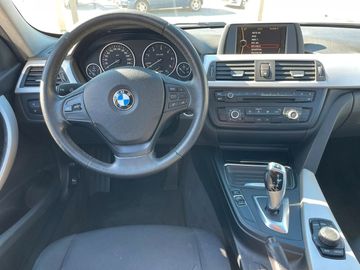 BMW 318 - 9