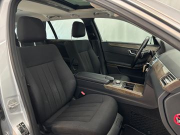 Mercedes E 350 - 12