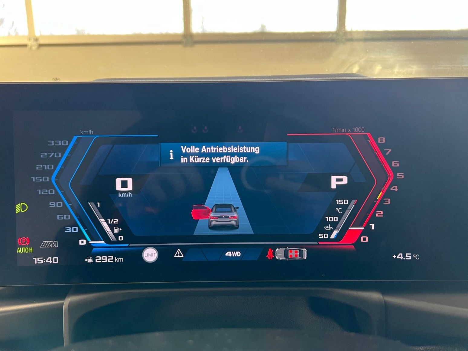 Fahrzeugabbildung BMW M4 Comp. Cabrio xDrive Carb. Int., UltimatePack