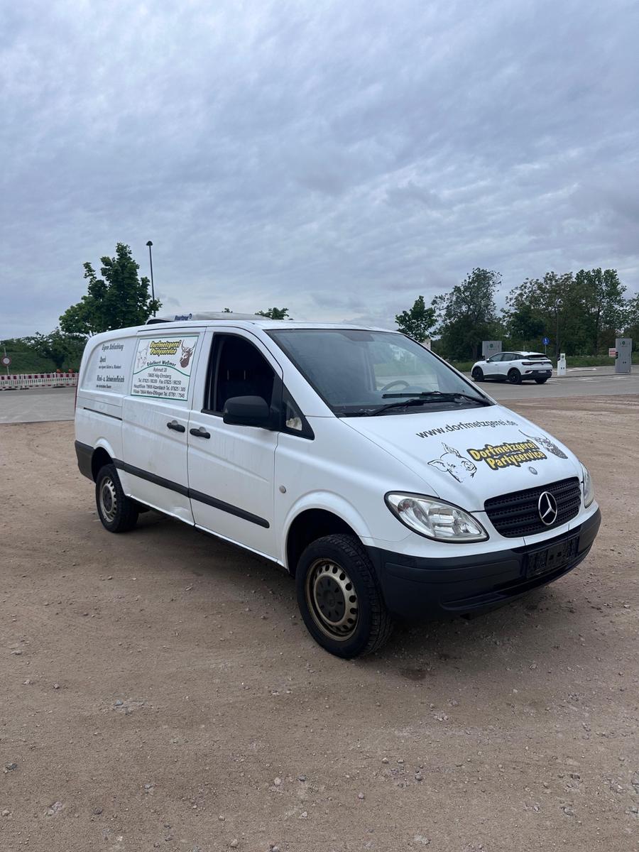 Mercedes-Benz VITO 115  CDI 4*4  KÜHLKASTEN