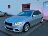 BMW F10 523i - BMW 523: F10 523i